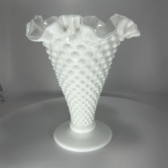 Vintage Milk Glass Hobnail Vase - Picture 5 of 17